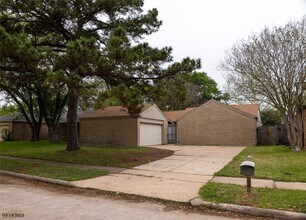 Building Photo - 16714 Britford