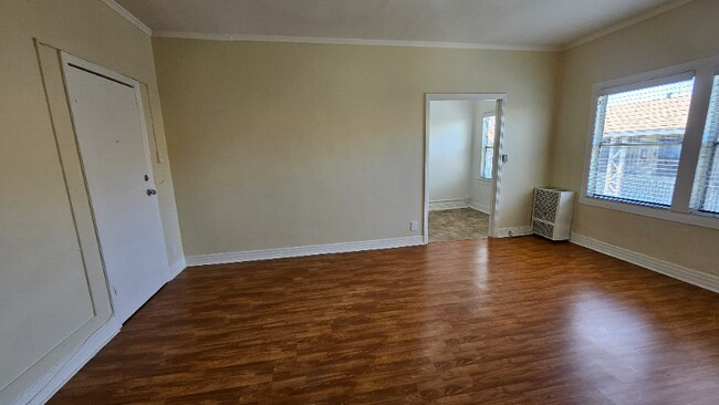 Foto del edificio - 4530 Normandie Ave