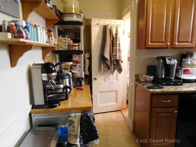 Building Photo - 196 St Botolph St