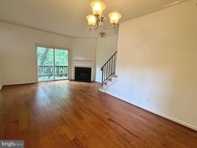 Building Photo - 4850 10th St S