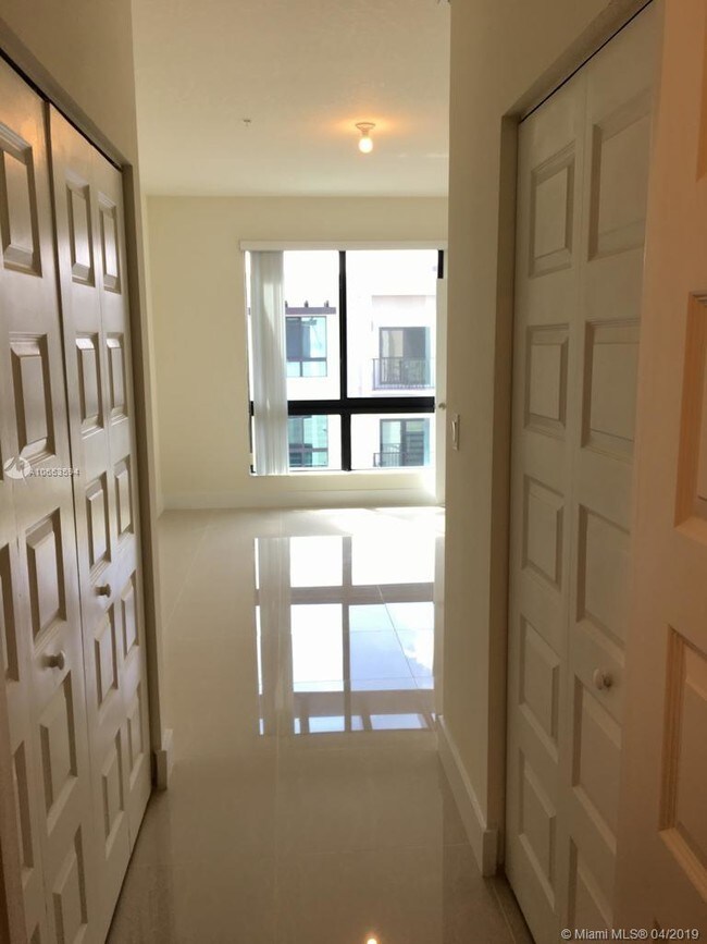 Foto del edificio - 4745 NW 84th St