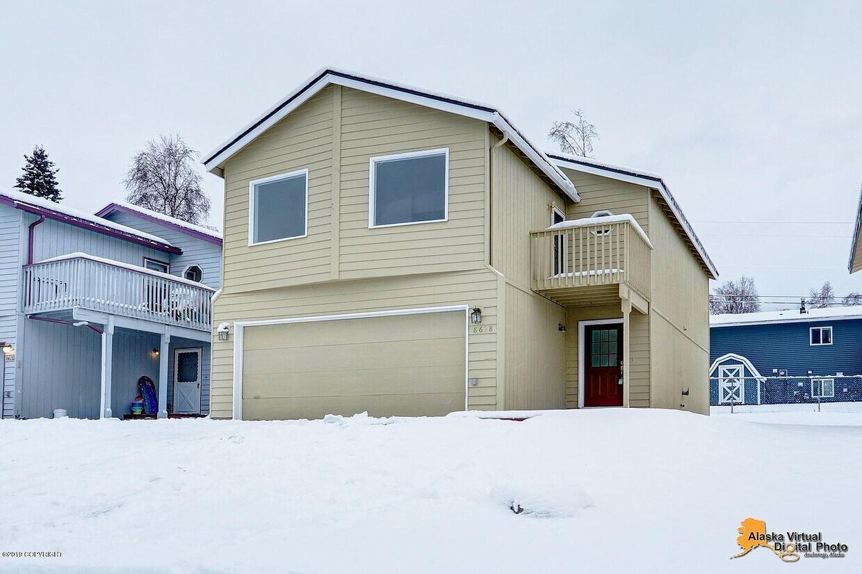 Frente - 8638 Cross Pointe Loop