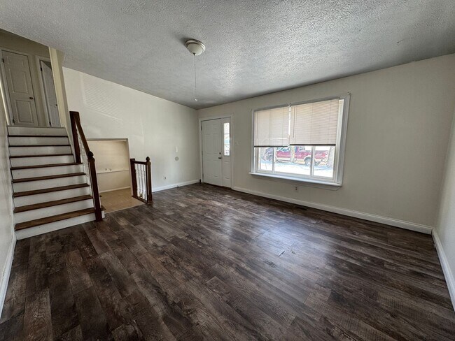 Foto del edificio - 5508 Meckes Ln