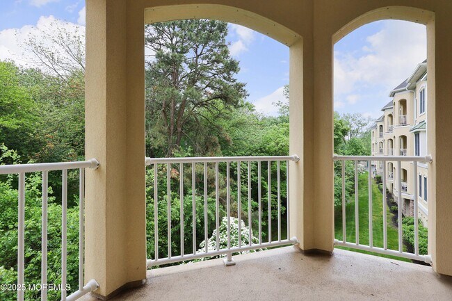 Foto del edificio - 2211 Xanadu Lane