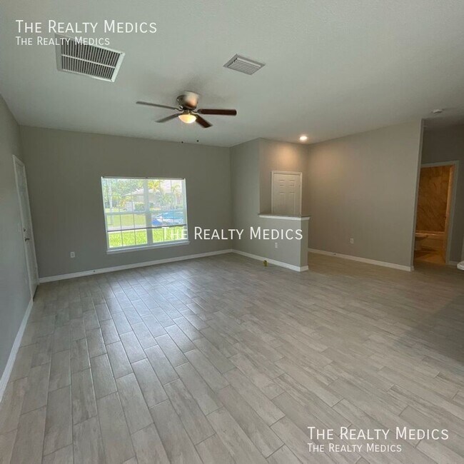 Building Photo - Stunning BRAND NEW 3 Bedroom / 2 Bath Home...