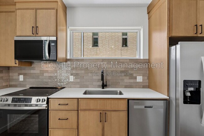 Foto del edificio - 1617 NW 16th St