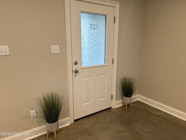 Foto del edificio - 125 Gadwall Dr