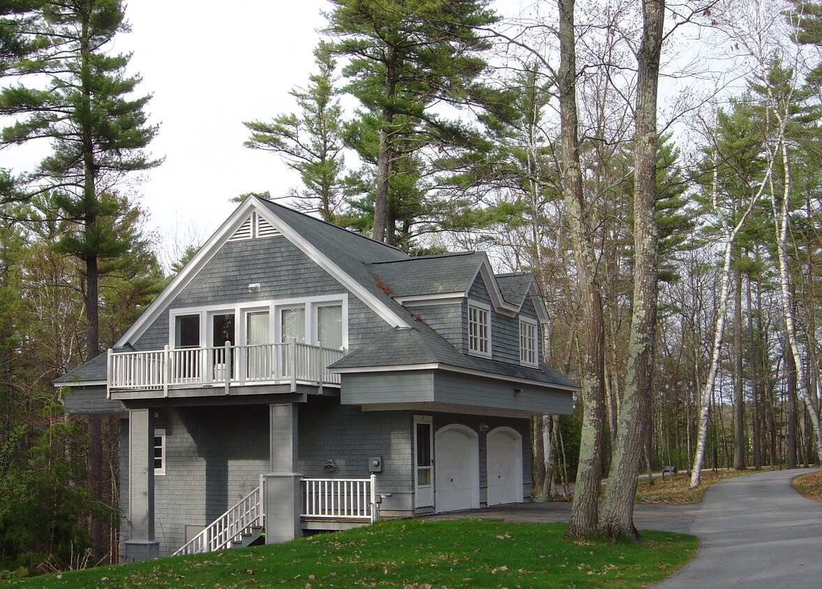 5 Cape View Dr, Windham, ME 04062 House Rental in Windham, ME