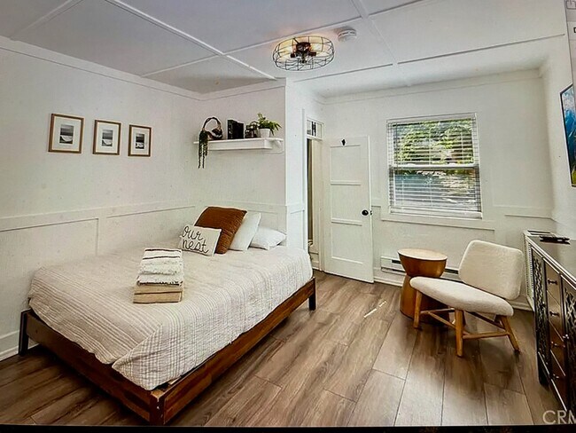 Foto del edificio - 784 Berkley Ln