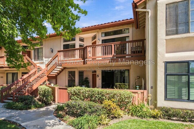 Foto del edificio - 4049 Carmel View Rd
