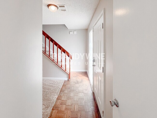 Foto del edificio - 3868 Springleaf Point