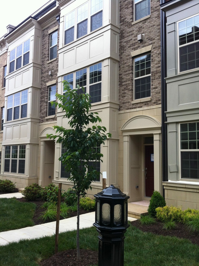 Foto del edificio - Potomac Overlook National Harbor