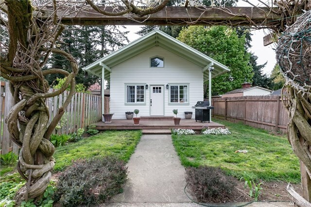 Foto principal - 6420 60th Dr NE