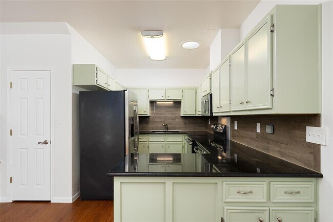 Building Photo - 4505 Red River St