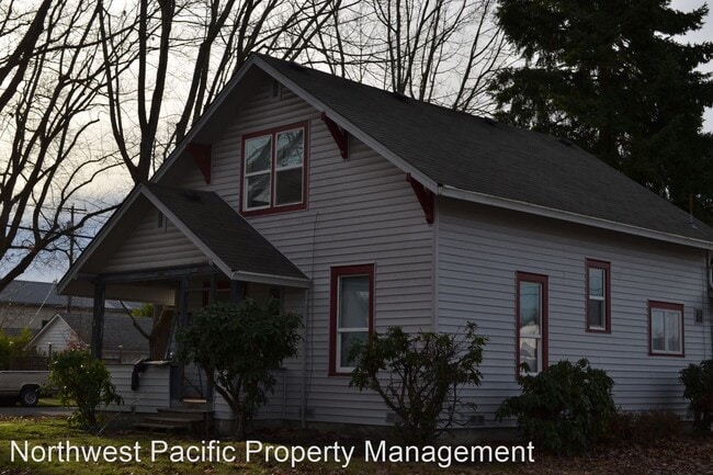 Building Photo - 3 br, 2 bath House - 1409 McCoy Ave NE