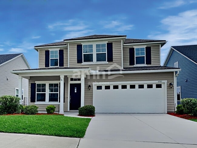 Building Photo - 3282 Roundabout Dr
