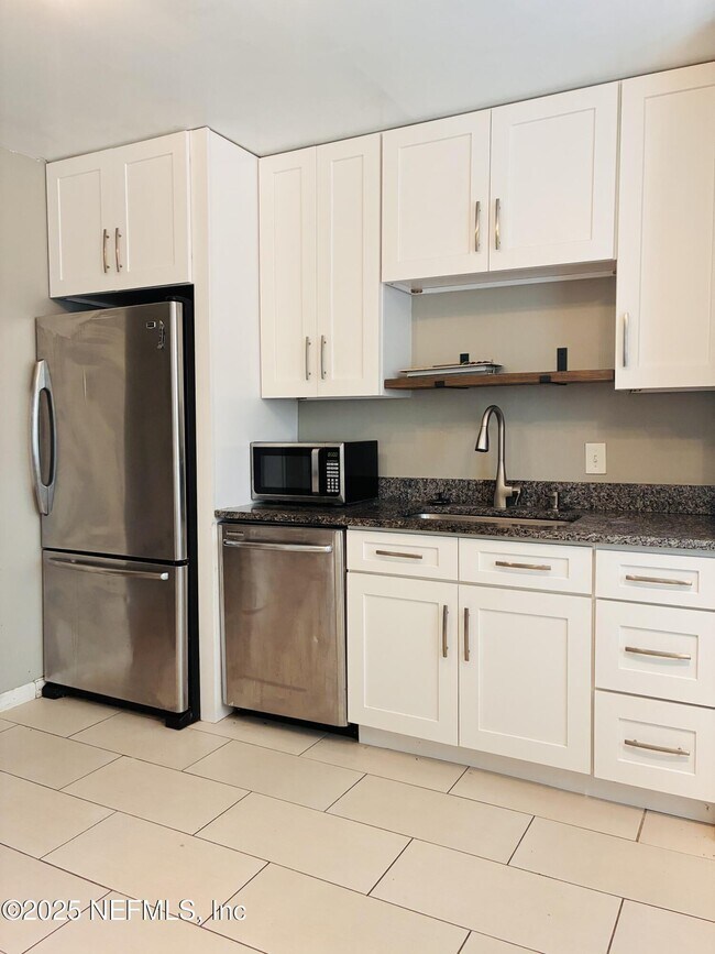 Foto del edificio - 2112 Spanish Bluff Dr