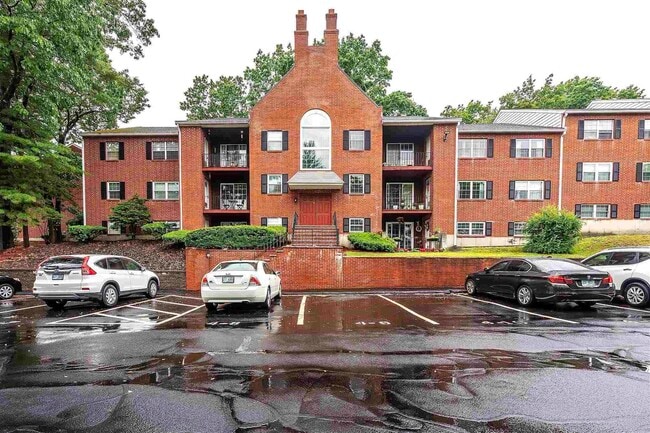 Building Photo - 5 Louisburg Sq
