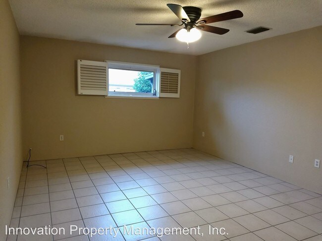 Building Photo - 1 br, 1 bath House - 445 D Street