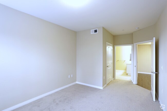 2 HAB, 2 BA - B5 - Avino
