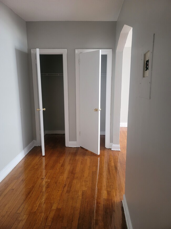 Building Photo - 399 Highland Ave