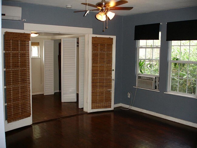 Building Photo - 4009 Austin St