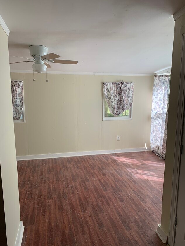 1810 Duke St, SC 29440 Apartments in SC