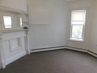 Building Photo - 81 Merriam St