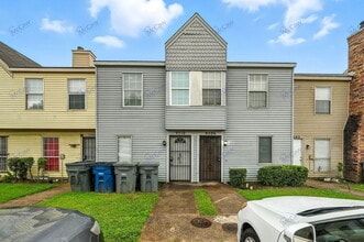 Building Photo - 9510 Olde Towne Row