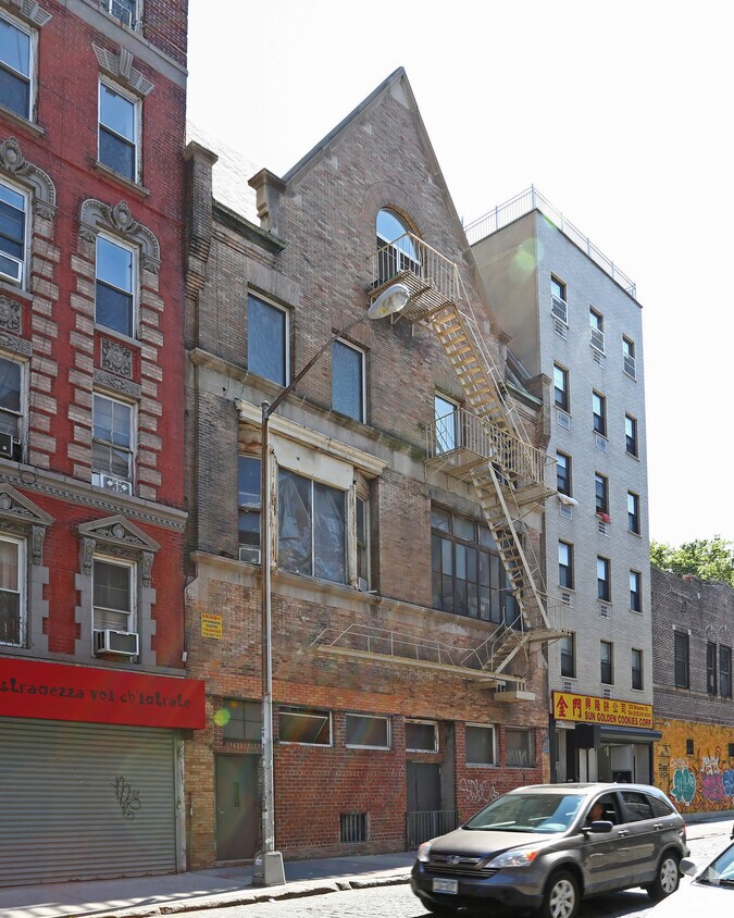 Foto del edificio - 330-332 Broome St