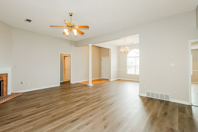 Foto del edificio - 10352 Walden Pine Cove