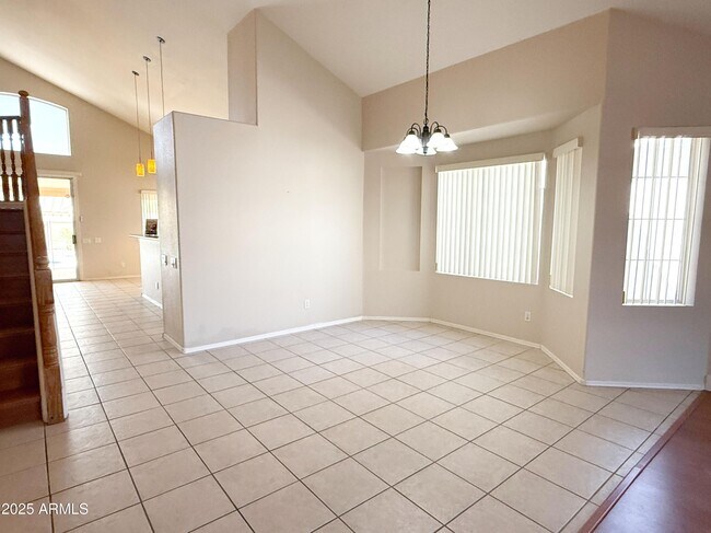 Foto del edificio - 15618 N 12th Ave