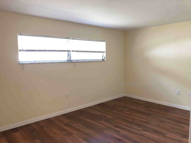 Building Photo - 1013 Amble Ln