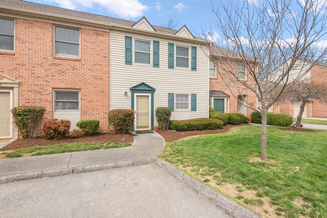 Foto del edificio - 4417 Washington Ct