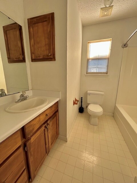 Foto del edificio - 3936 Heatherwoods Dr