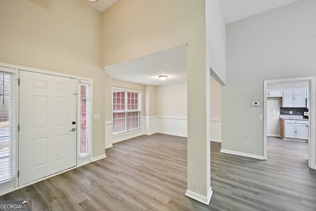 Photo - 25 Castlehill Ct House