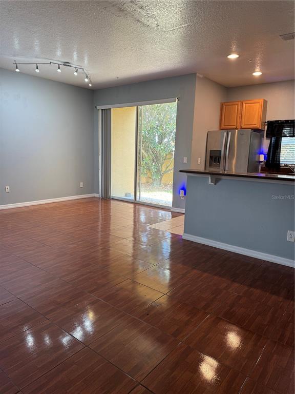 Building Photo - 756 Fortanini Cir