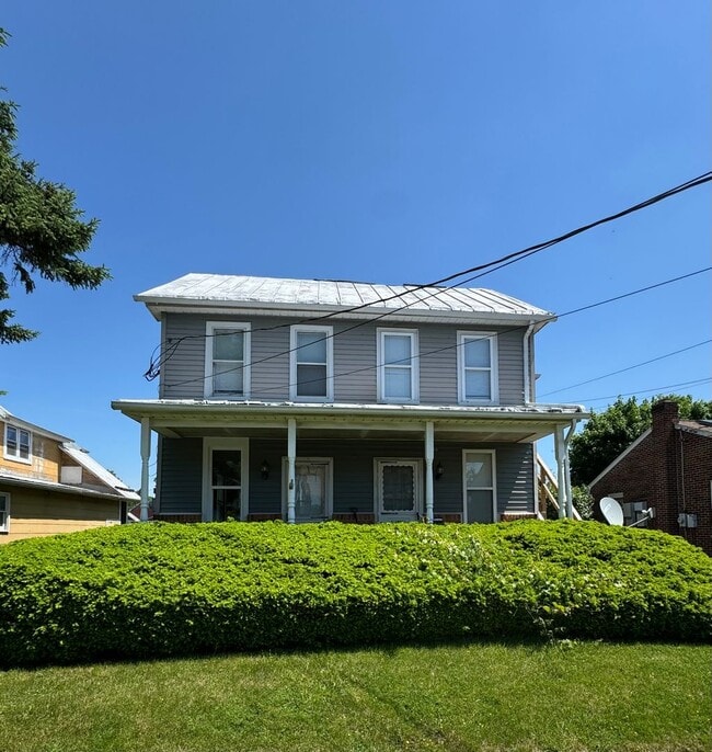 Building Photo - 153-155 N Hanover