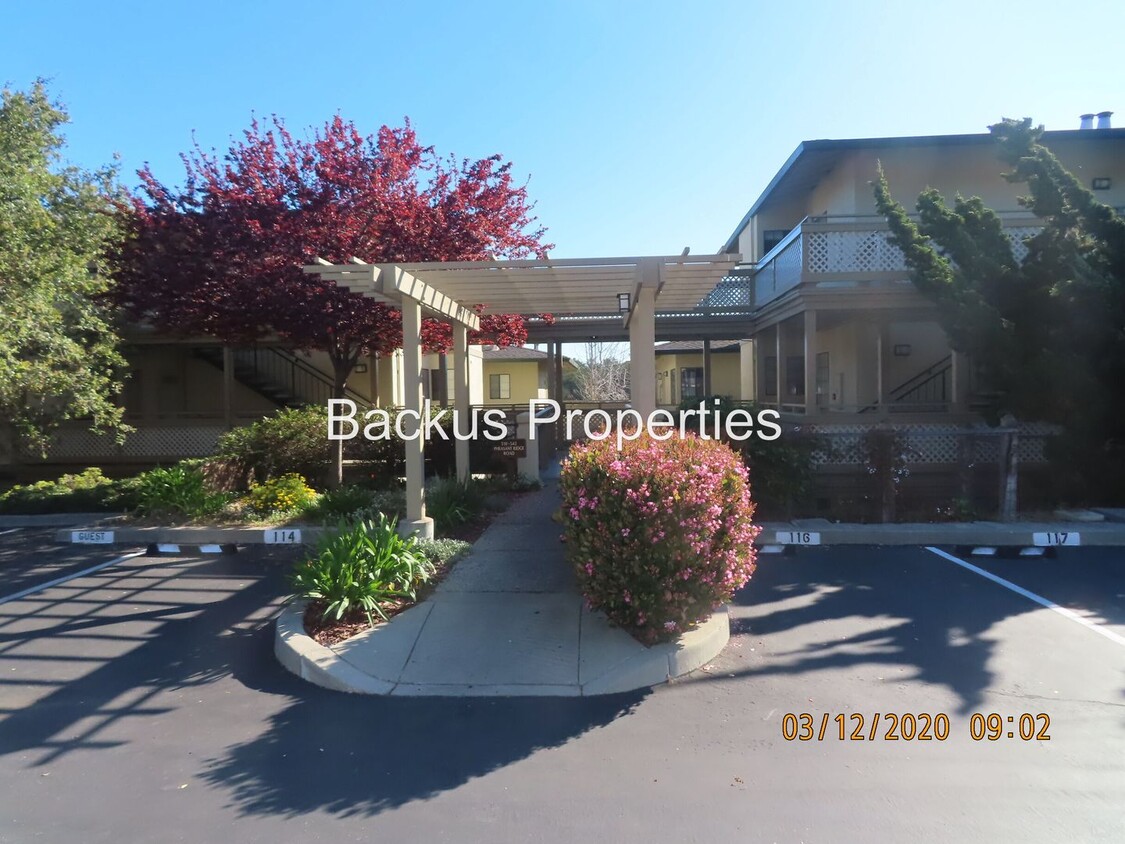Primary Photo - The Oaks of Del Rey Two bedrooms two bath ...