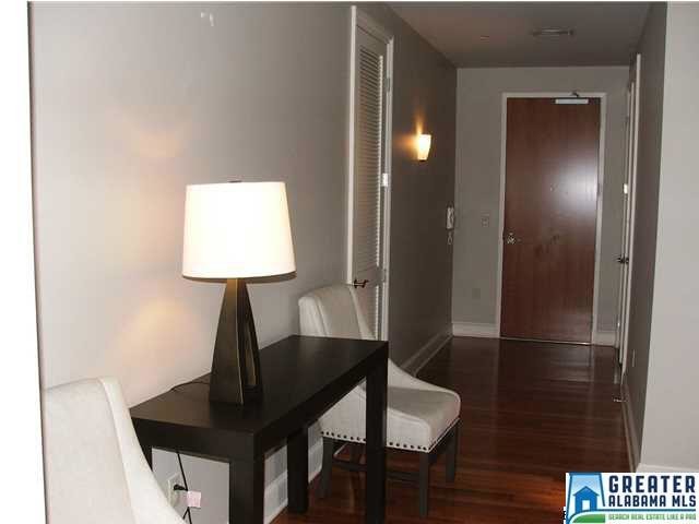 Foto del edificio - 1831 28th Ave S