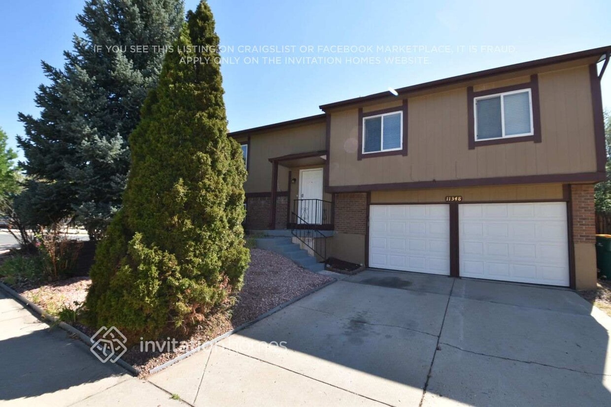 Primary Photo - 11348 Lamar St