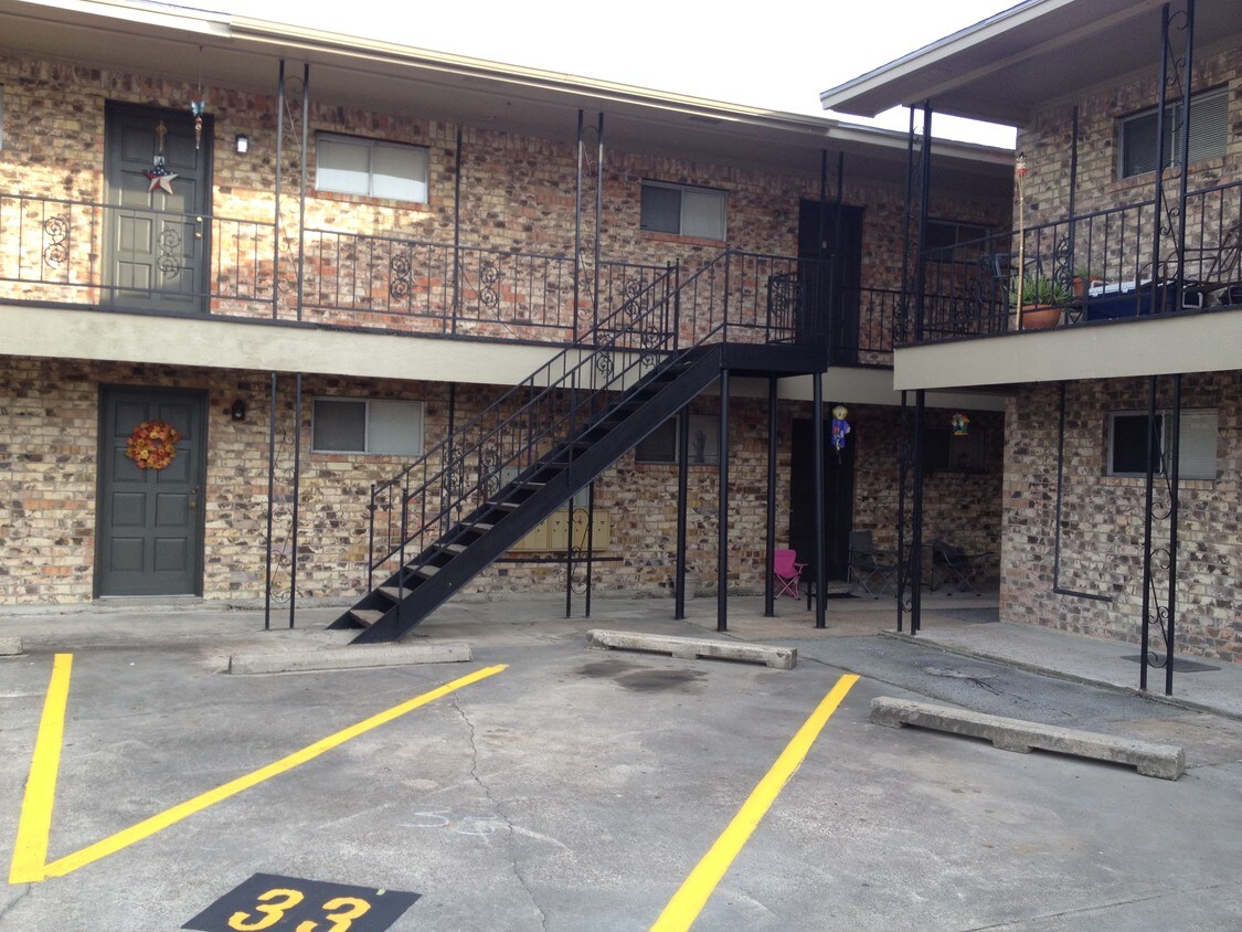 Foto principal - 3319 Avenue H