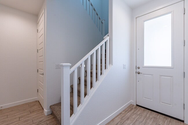 Building Photo - 4641 S Element