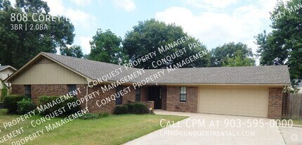Building Photo - 808 Corey Dr