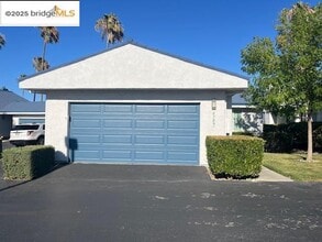 Building Photo - 5789 Cutter Loop