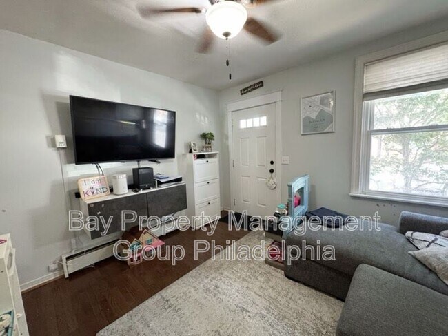 Foto del edificio - 228 W Lafayette St