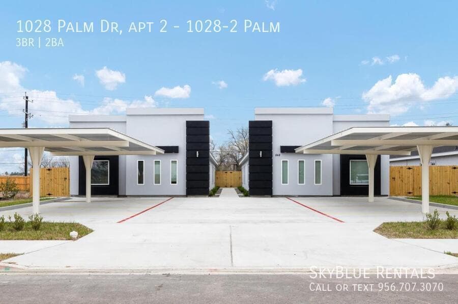 Foto principal - 1028 Palm Dr