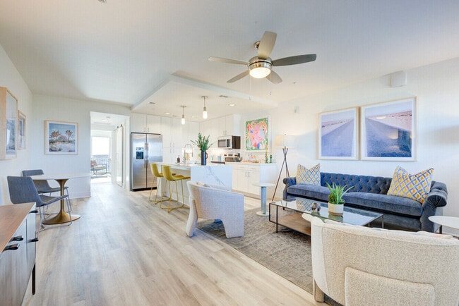 Building Photo - The Vue