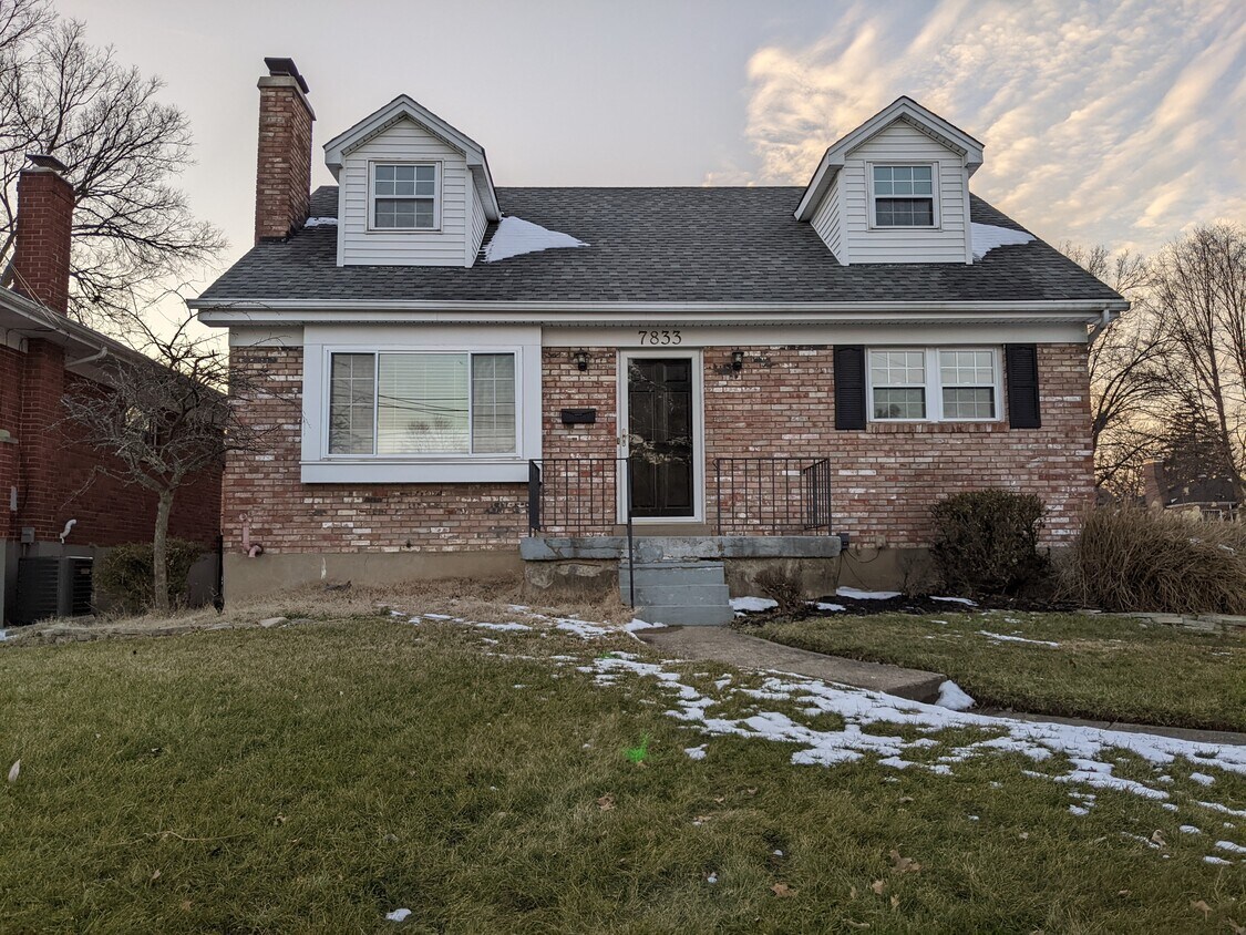 7833 Spirea Dr, Deer Park, OH 45236 House Rental in Deer Park, OH