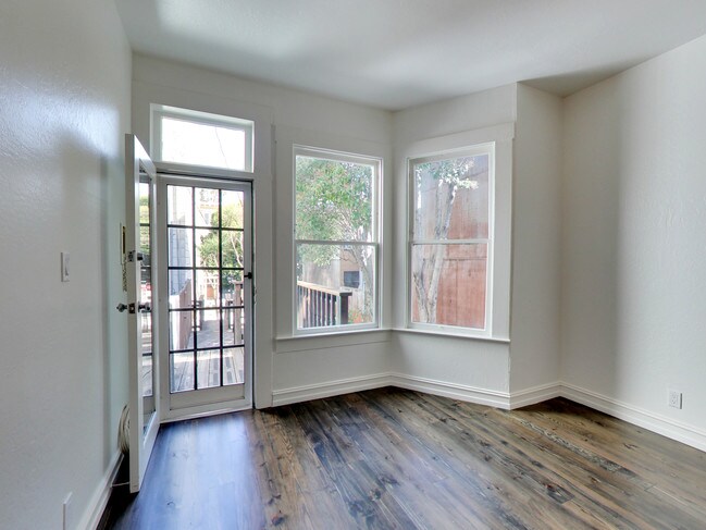 Foto del edificio - 3233 16th St